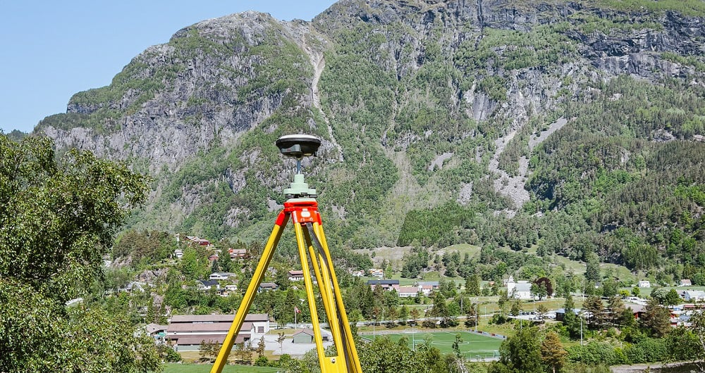 Control station network