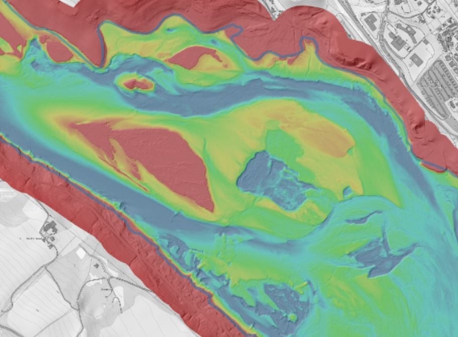 Field-riverbed-model2
