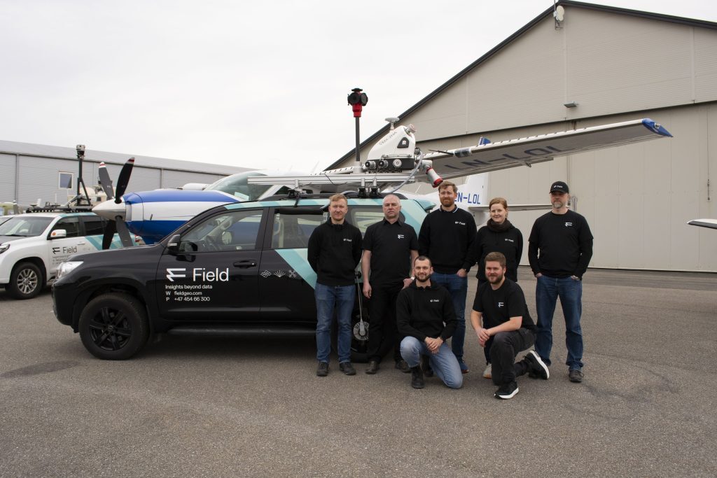 Mobile-Mapping-Team-Field-1024x683